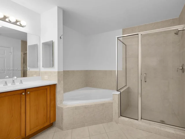 8395 SW 73rd Ave # 316, Miami FL 33143