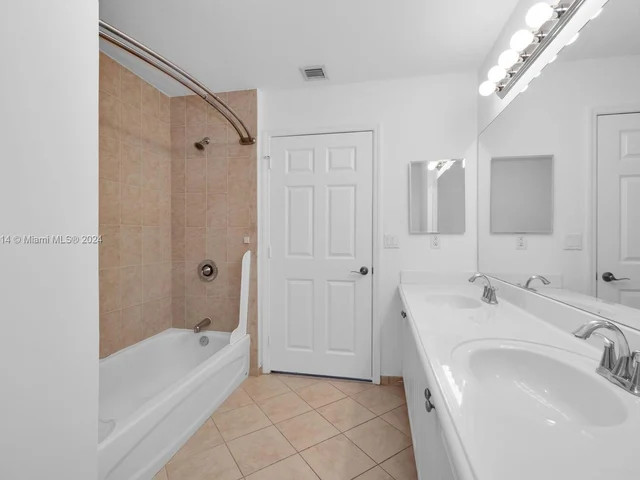 8395 SW 73rd Ave # 316, Miami FL 33143