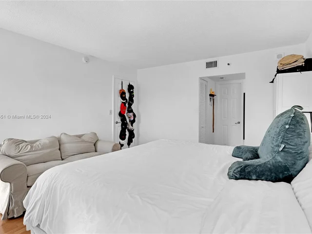 1345 West Ave # 704, Miami Beach FL 33139