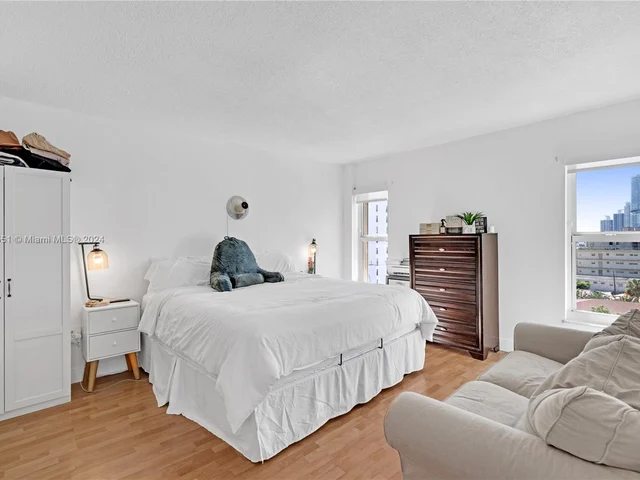 1345 West Ave # 704, Miami Beach FL 33139