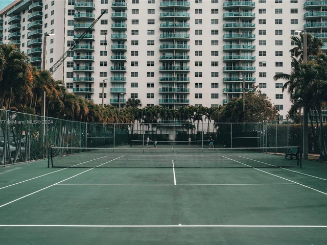 19380 Collins Ave # 1003, Sunny Isles Beach FL 33160