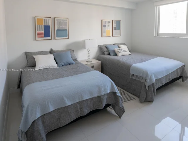 19380 Collins Ave # 1003, Sunny Isles Beach FL 33160