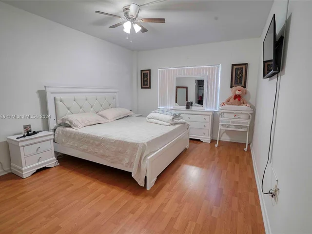 3501 Jackson St # 407, Hollywood FL 33021