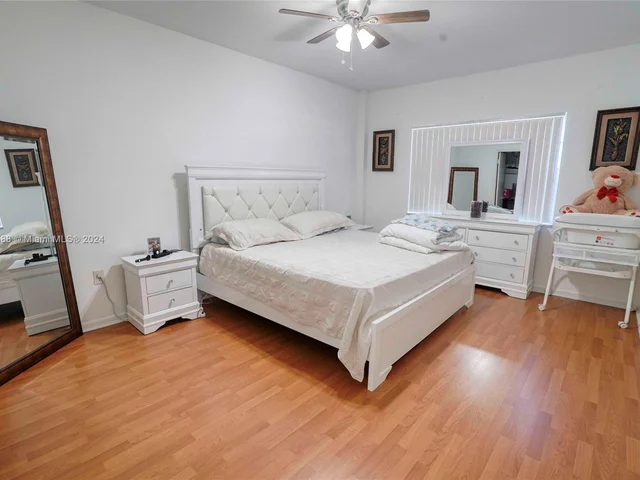 3501 Jackson St # 407, Hollywood FL 33021