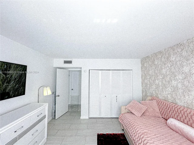 430 Golden Isles Dr # 205, Hallandale Beach FL 33009