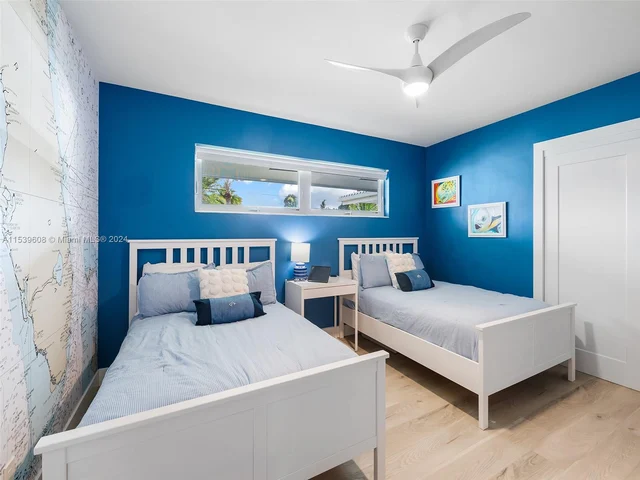 436 Tamarind Dr, Hallandale Beach FL 33009