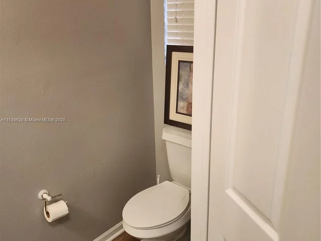 6350 W Longboat Ln W # 103, Boca Raton FL 33433