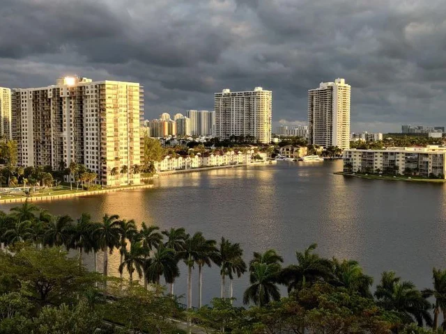 2801 NE 183rd St # 1108W, Aventura FL 33160