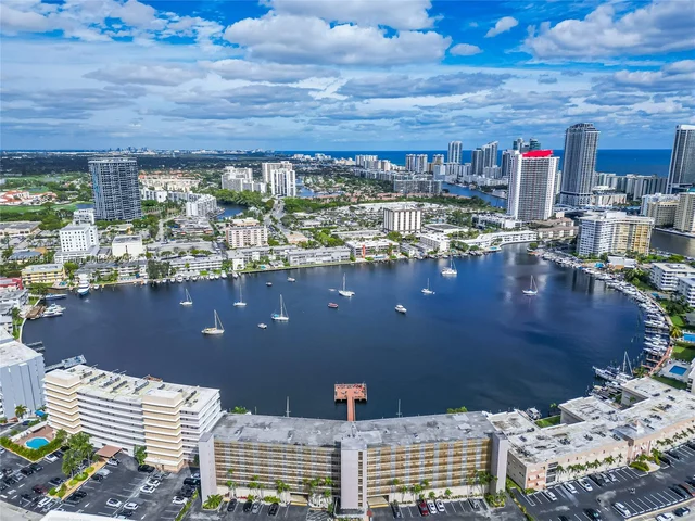 400 Golden Isles Dr # 47, Hallandale Beach FL 33009