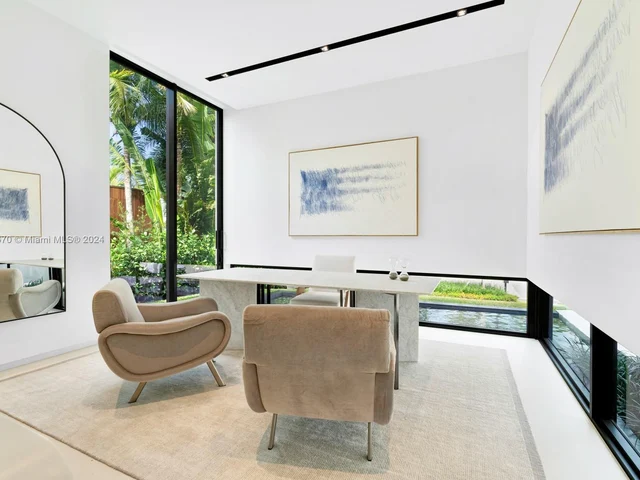 9520 W Broadview Dr, Bay Harbor Islands FL 33154