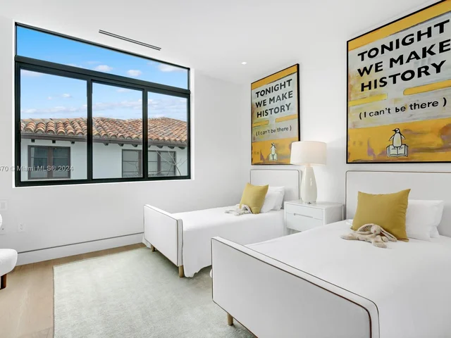 9520 W Broadview Dr, Bay Harbor Islands FL 33154