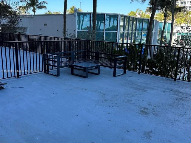 9273 Collins Ave # 106, Surfside FL 33154