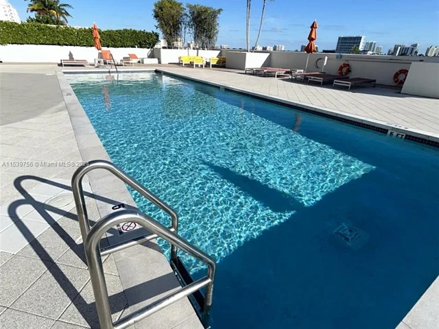 3180 SW 22nd Ter # 204, Miami FL 33145