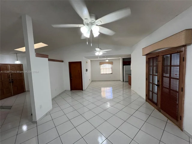 3122 SW 139th Ct # 3122, Miami FL 33175