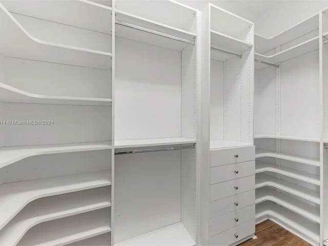 15001 SW 33rd St, Davie FL 33331