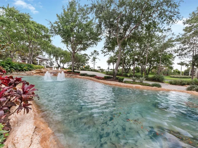 15001 SW 33rd St, Davie FL 33331