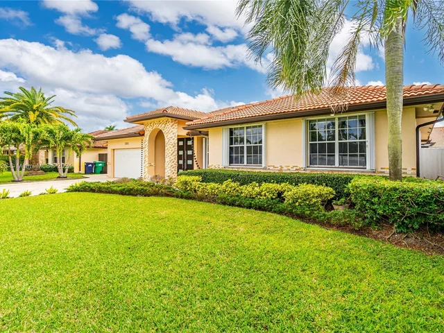 15374 SW 113th Ter, Miami FL 33196