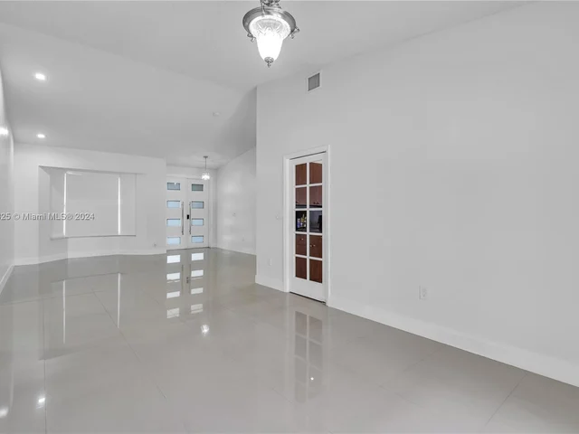 15374 SW 113th Ter, Miami FL 33196