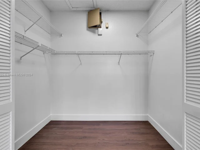 15374 SW 113th Ter, Miami FL 33196