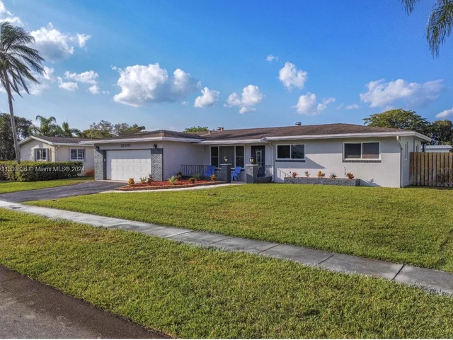 12001 NW 15th Ct, Pembroke Pines FL 33026