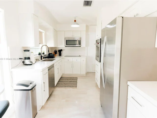 1083 SW 25th Ave # 1083, Boynton Beach FL 33426