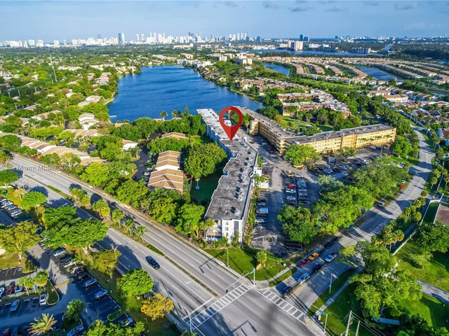 445 NE 195th St # 330, Miami FL 33179