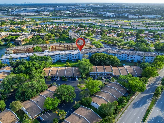 445 NE 195th St # 330, Miami FL 33179