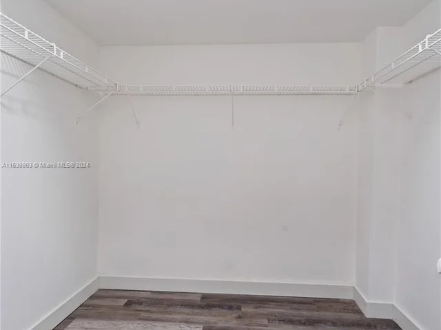 445 NE 195th St # 330, Miami FL 33179