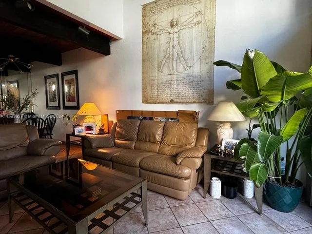 19300 NE 25th Ave # 214C, Miami FL 33180