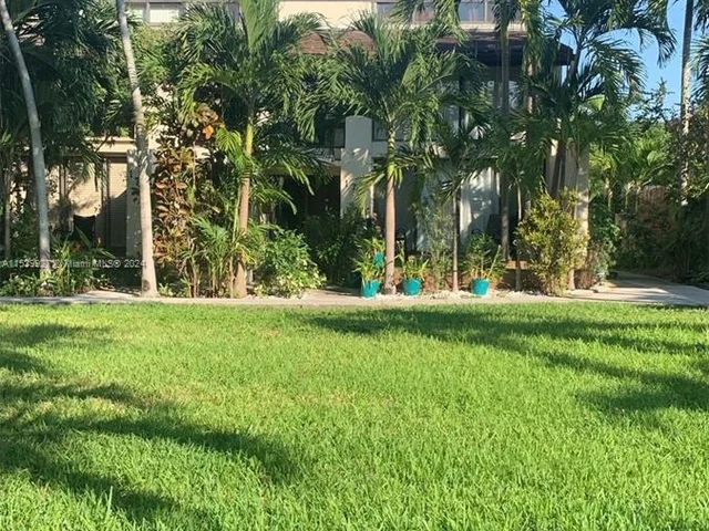 19300 NE 25th Ave # 214C, Miami FL 33180