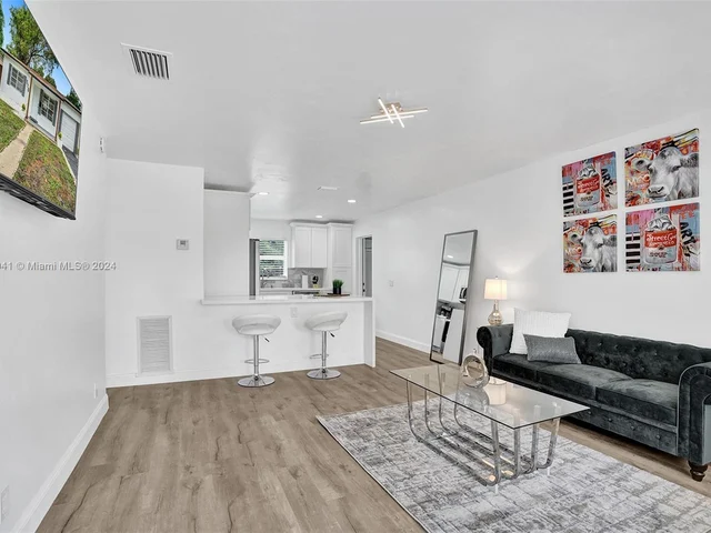 510 N 24th Ave # 0, Hollywood FL 33020