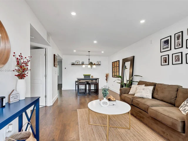 15330 SW 134th Pl # 310, Miami FL 33177