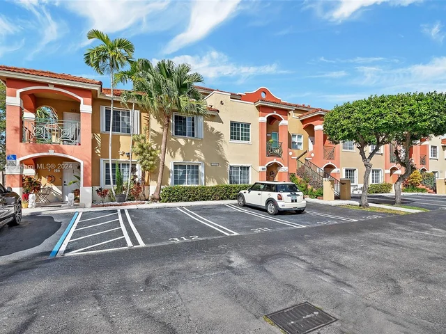 15330 SW 134th Pl # 310, Miami FL 33177