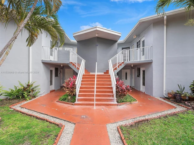 1671 NE Miami Gardens Dr # 247, Miami FL 33179