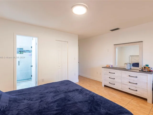 12887 SW 151st Ln, Miami FL 33186