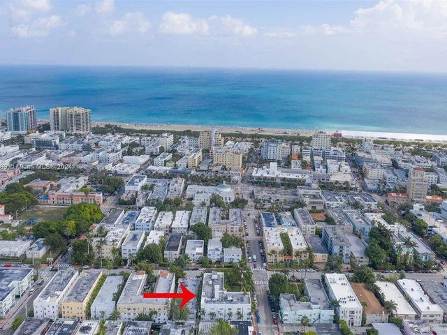 1300 Pennsylvania Ave # 205, Miami Beach FL 33139