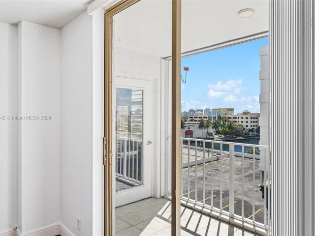 1160 N Federal Hwy # 718, Fort Lauderdale FL 33304