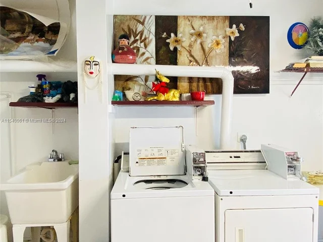 1150 Atlantic Shores Blvd # 501, Hallandale Beach FL 33009