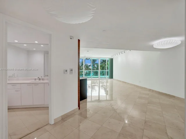 20155 NE 38th Ct # 603, Aventura FL 33180