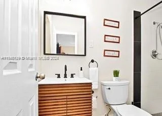 2406 N 28th Ave, Hollywood FL 33020