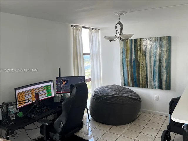 3625 N Country Club Dr # 2601, Aventura FL 33180