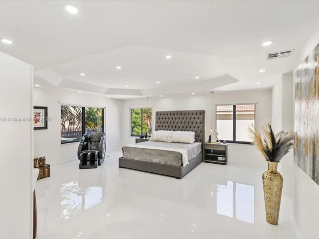 2382 SW 180th Ave, Miramar FL 33029