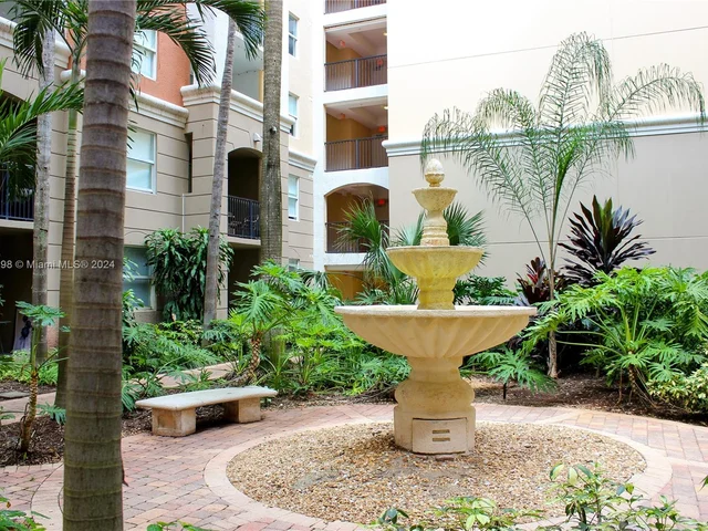 17100 N Bay Rd # 1316, Sunny Isles Beach FL 33160