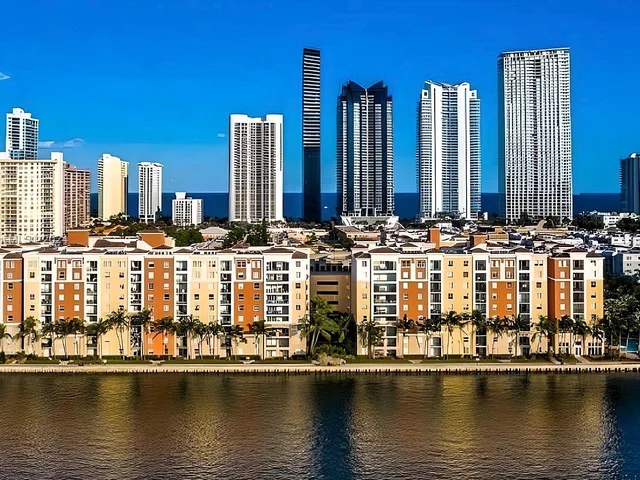 17100 N Bay Rd # 1316, Sunny Isles Beach FL 33160