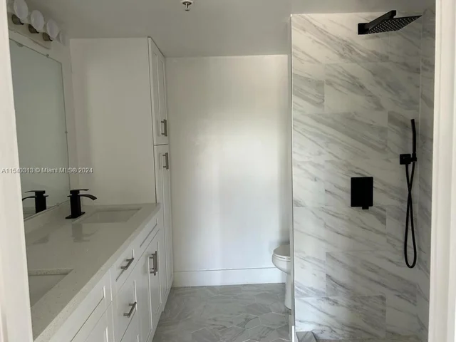 440 S Park Rd # 207, Hollywood FL 33021