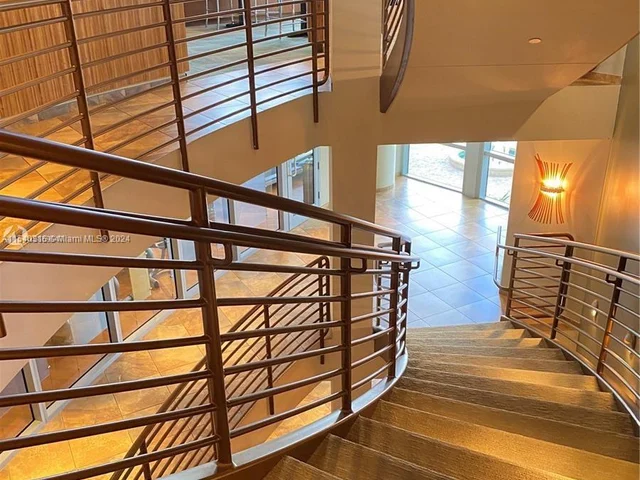 2641 N Flamingo Rd # 1807N, Sunrise FL 33323