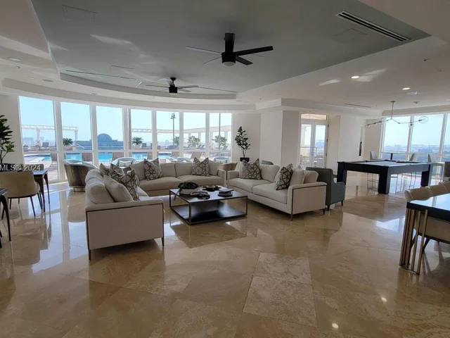 511 SE 5th Ave # 720, Fort Lauderdale FL 33301