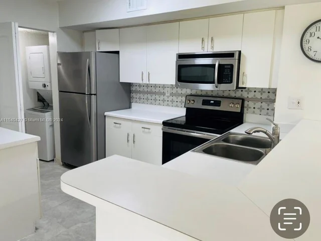 2600 S University Dr # 130, Davie FL 33328