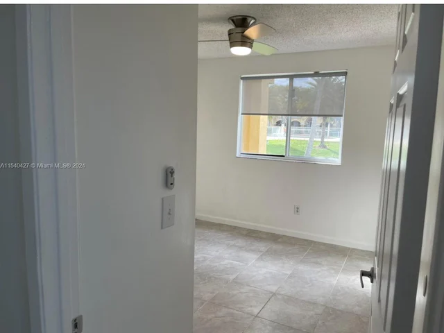 2600 S University Dr # 130, Davie FL 33328