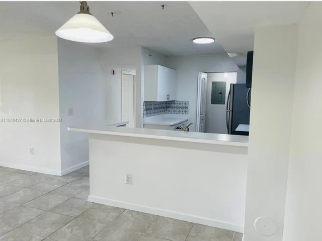 2600 S University Dr # 130, Davie FL 33328